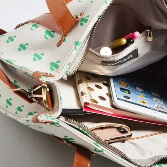 NEW Modcloth Camp Director Tote in Cactus - Carry All Satchel Cross Body Work - Picture 2 of 5